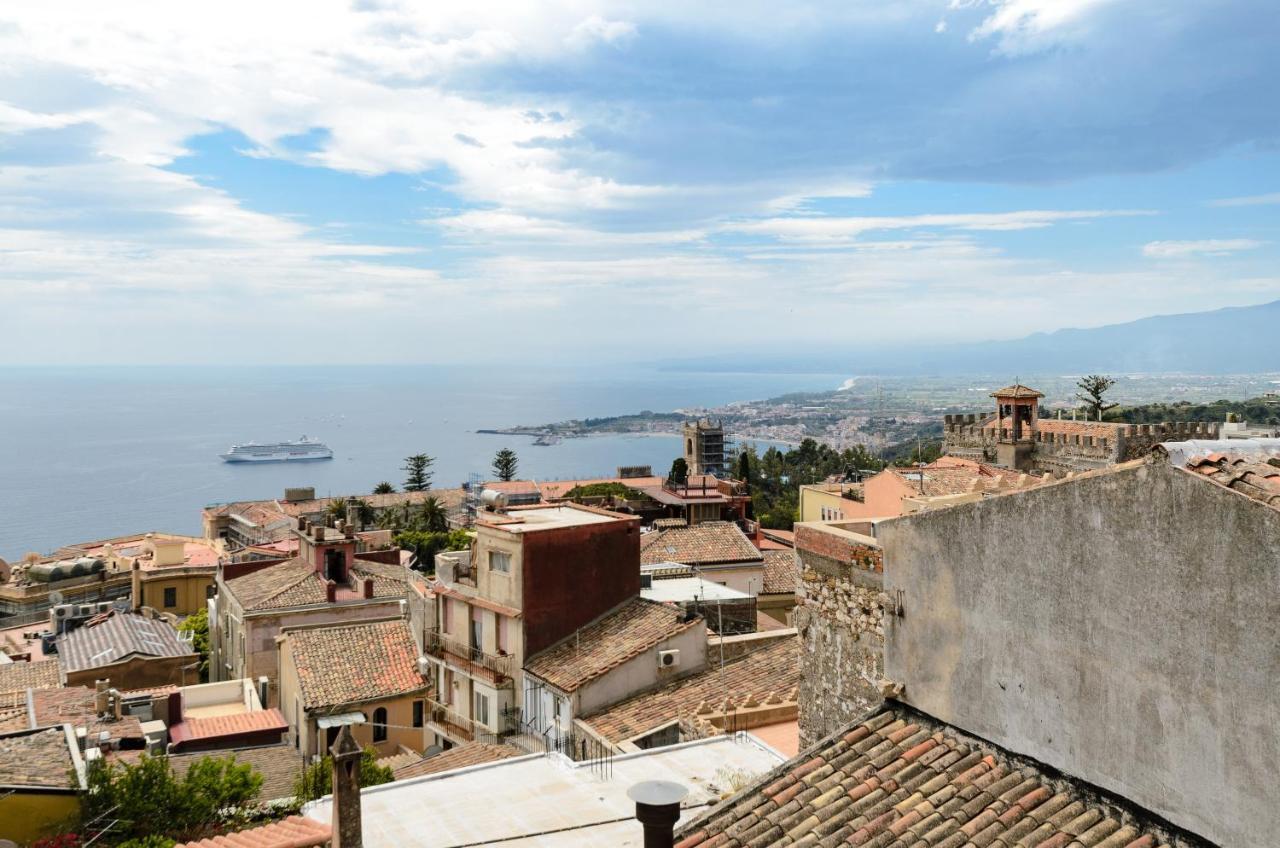 Sunset Holiday Home Taormina Bagian luar foto